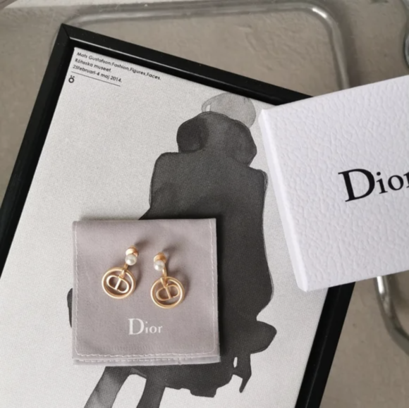 Dior Logo Jewelry